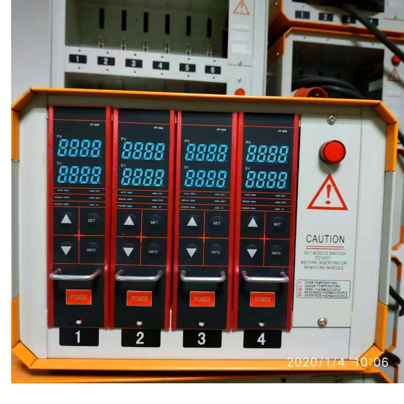 4 conjuntos de caixas de controlo Da temperatura Laranja